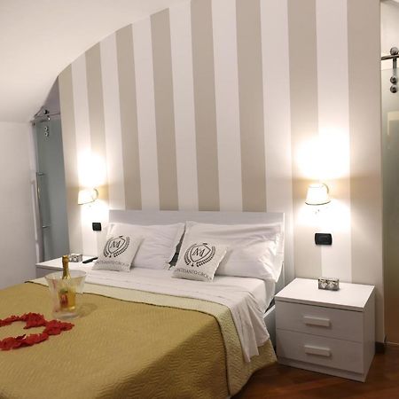 Montesantogroup Sorrento Room Наполи Екстериор снимка